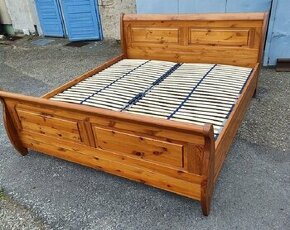 Manželská postel s roštem - pravé dřevo 220x190 cm