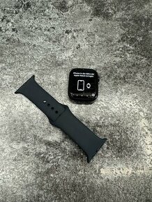 Apple Watch s8 45mm Black Celluar + černý pásek