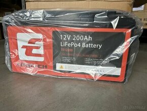 2,5kW  LiFePO4 baterie 12V/200Ah s BMS