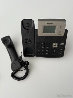 IP telefon Yealink T21 E2