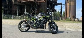Kawasaki Z900, 2021. Akrapovič