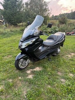 Suzuki Burgman 400