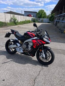Aprilia Tuono 660 Factory, 2130km