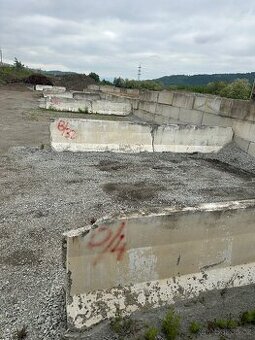 Daruji za odvoz betonová svodidla