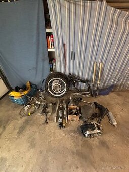 Díly Husqvarna CR 125 1999 - 1