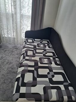 Prodej postele s úložným prostorem