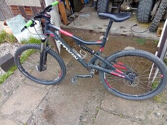 Kolo B-twin Rockrider 520s