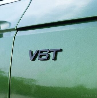 Napis logo AUDI V6T V8T oznaceni na blatnik