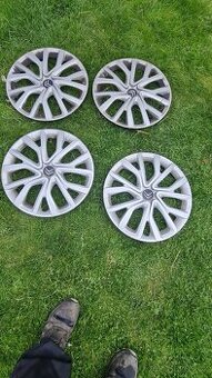 Poklice na kolo 16" originál Citroen