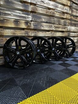 BMW - orig. ALU disky 5x112 R18 pro modely X3