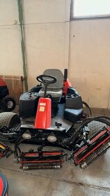 Vřetenová sekačka LF3400 na golf, fotbalové hřiště