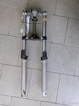 Vidlice Yamaha XJ600