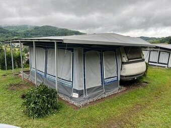 Střecha přes karavan s předstanem