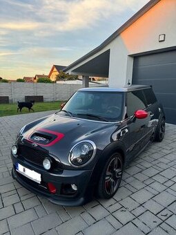 Mini Cooper S JCW GP 2