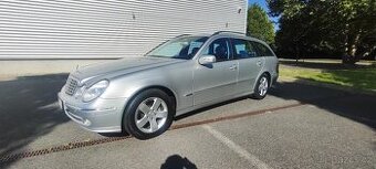 Mercedes-Benz Třídy E, 320 CDI Avantgarde