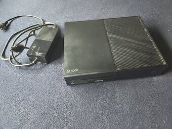 Xbox One 1tb 2x ovladač 1x Elite