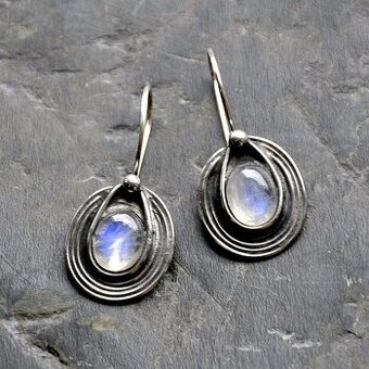 náušnice měsíční kámen