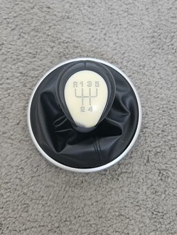 Škoda Fabia II, Romster - Hlavice řadicí páky