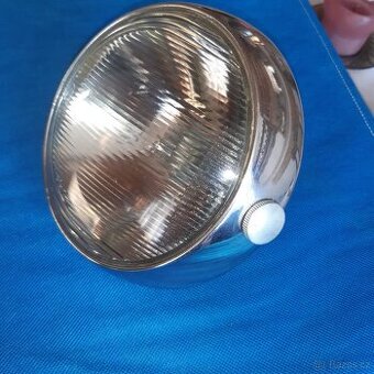 JAWA KÝVAČKS PREDNÍ SVĚTLO