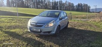 Opel corsa 1.4 66kw benzín