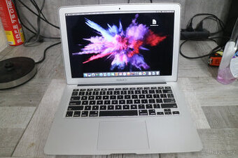 APPLE MACBOOK AIR 13,3” i5/4GB RAM/128GB