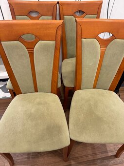 6× Jídelní židle – masivní dřevo, dobrý stav (možno jednat)