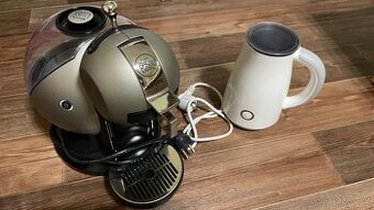 Kávovar Krups + napěňovač