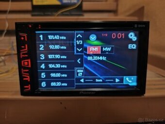 2 DiN autorádio Pioneer, CD/DVD, bluetooth, USB