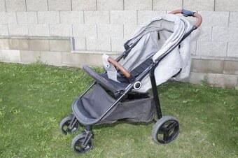 kočárek Kinderkraft