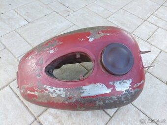 Jawa CZ 175 kyvacka - nadrz