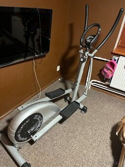 Elipticky trenažér