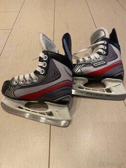 Dětské brusle Bauer vel. 26