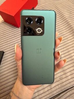 OnePlus 10 Pro - 1