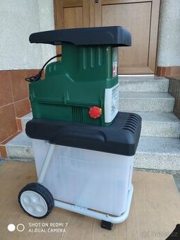 Prodám elektrický Válcový drtič MR.Garden-2800 W.