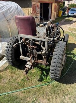 Domácí traktor vlastní výroby
