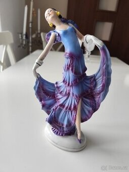 Krásna porcelánová Art Deco soška tanečnice