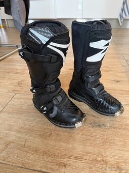 Dětské boty na motorku