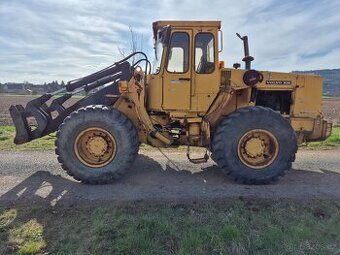 Nakladač Volvo BM 4400