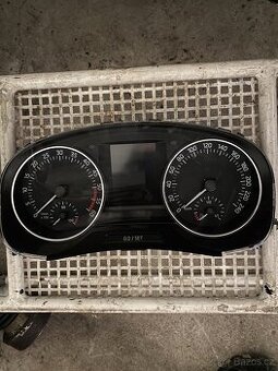 pristrojove budiky skoda rapid