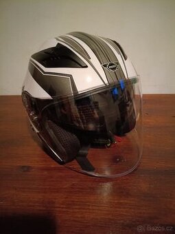 Helma na skútr 1x použita jako nová