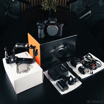 Sony A7R V