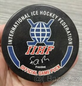 Oficiální hrací puk IIHF