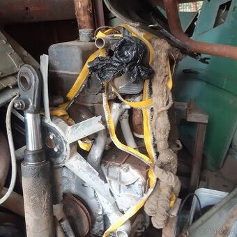 Motor ifa 4válec kombajn - 1