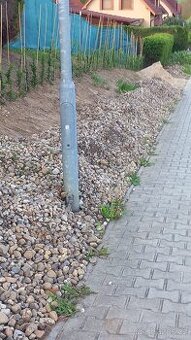 Drobné kamení za odvoz - 1