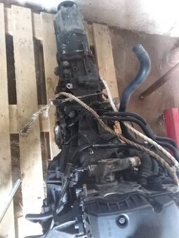 Passat B5,5,96kw,4x4 - převodovka + nekompletní motor.