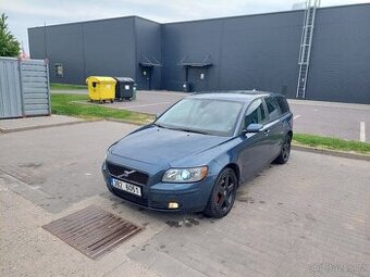 Prodám Volvo V50 2.4i 125kw