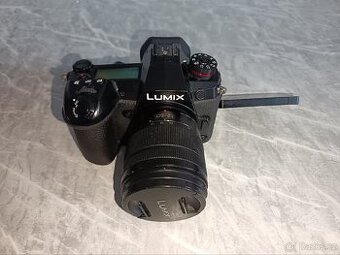 Lumix G9