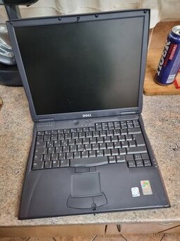 NTB Latitude PP01L (Pentium 4)
