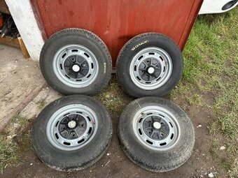 Obutá kola Škoda 105-130 4x130 165 r13 radial