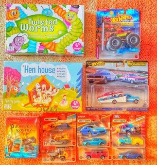 8x hot wheels a matchbox autíčka, hry